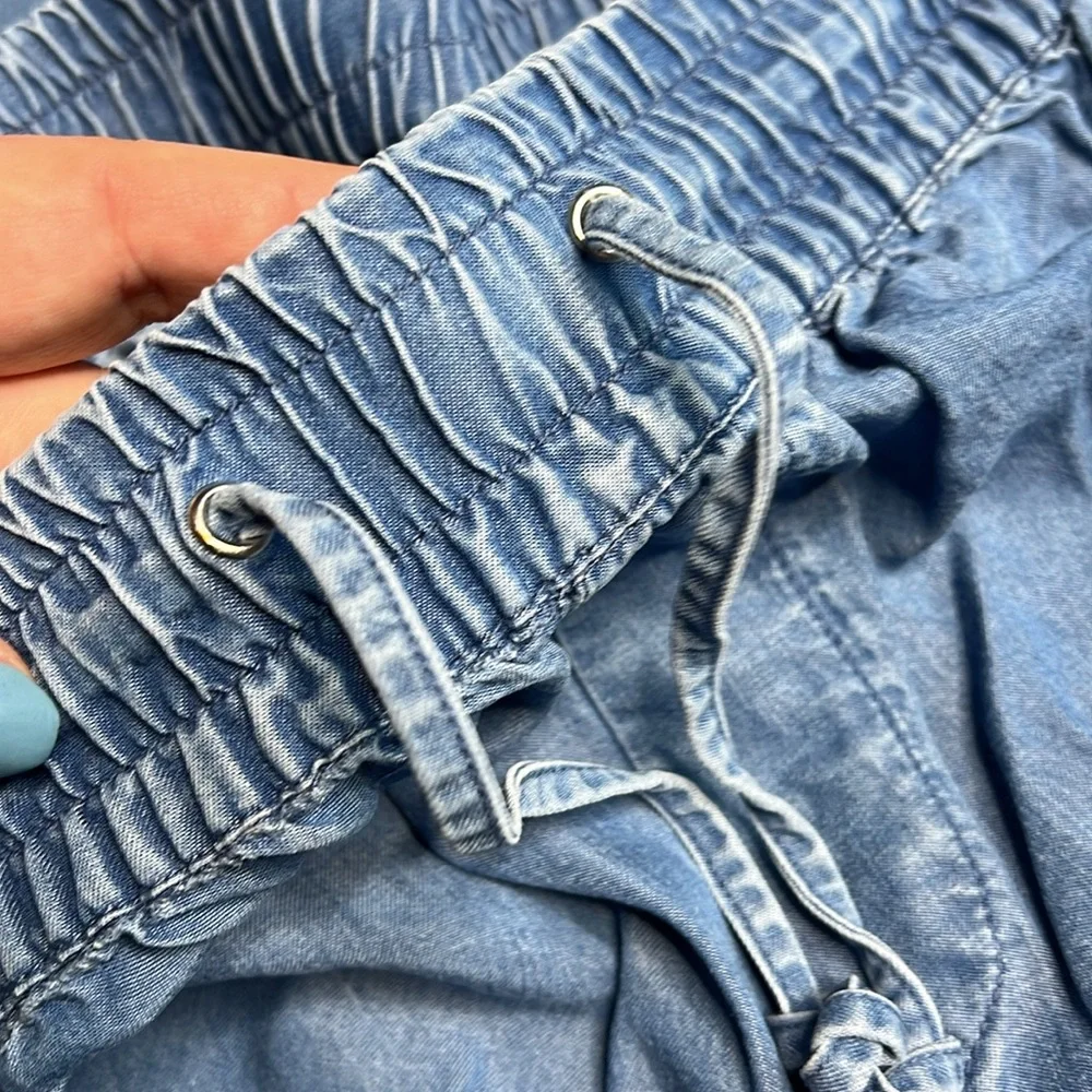 EUC Calvin Klein Chambray denim tencel elastic waist athleisure joggers XL